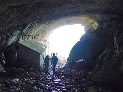Camino Vasco del Interior. Túnel de San Adrián.